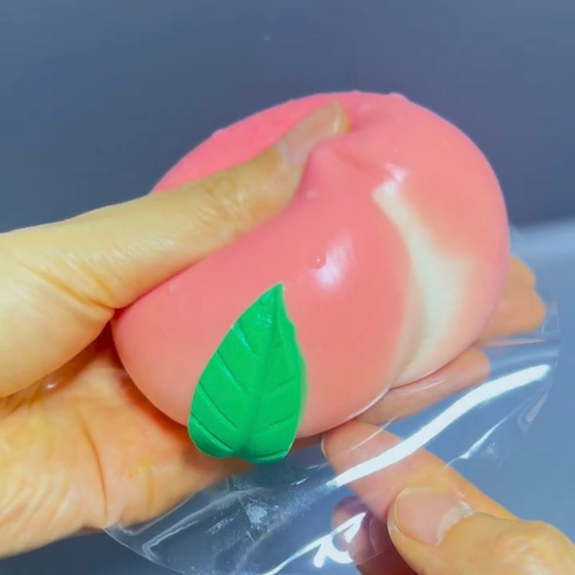 160g Handmade Silicone Peach Stress Relief Taba Squishy Toy – product image 4