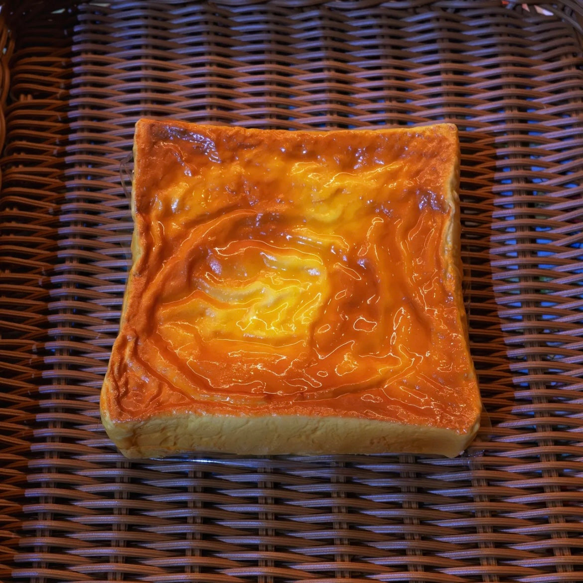Lava Cake Slow-Rising Squishy – Golden Square Cake with Toasted Swirl Details, Food Squeeze Toy