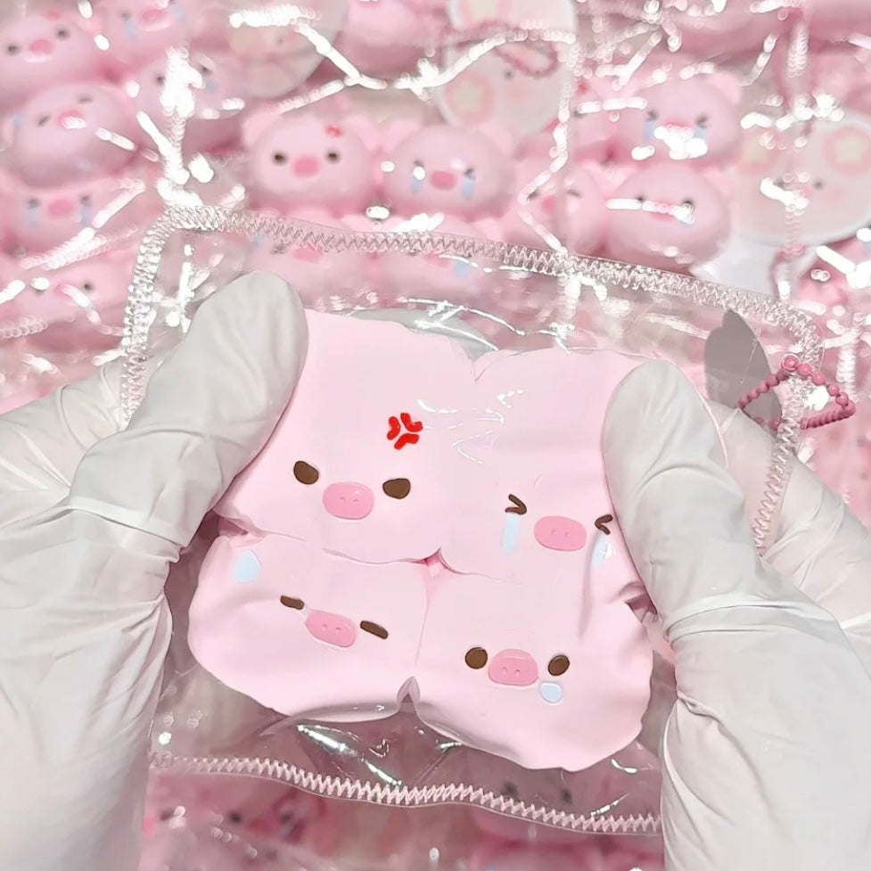 4pcs Pink Pigs Taba Squishy Toy – product image 3