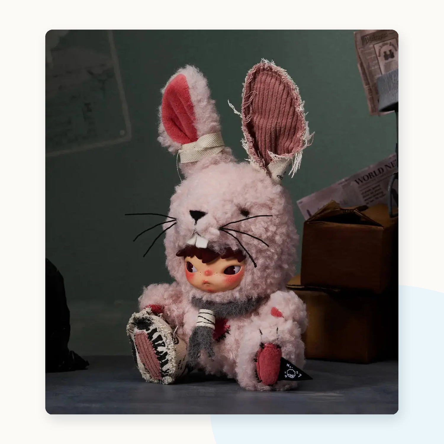 POP MART Hirono Little Hare Plush Doll Pendant - detail