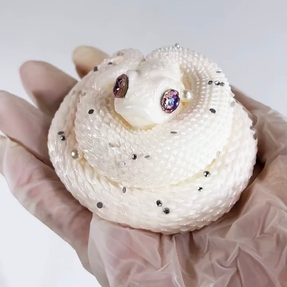 Handmade Circling Snake Taba Squishy Toy – product image 16
