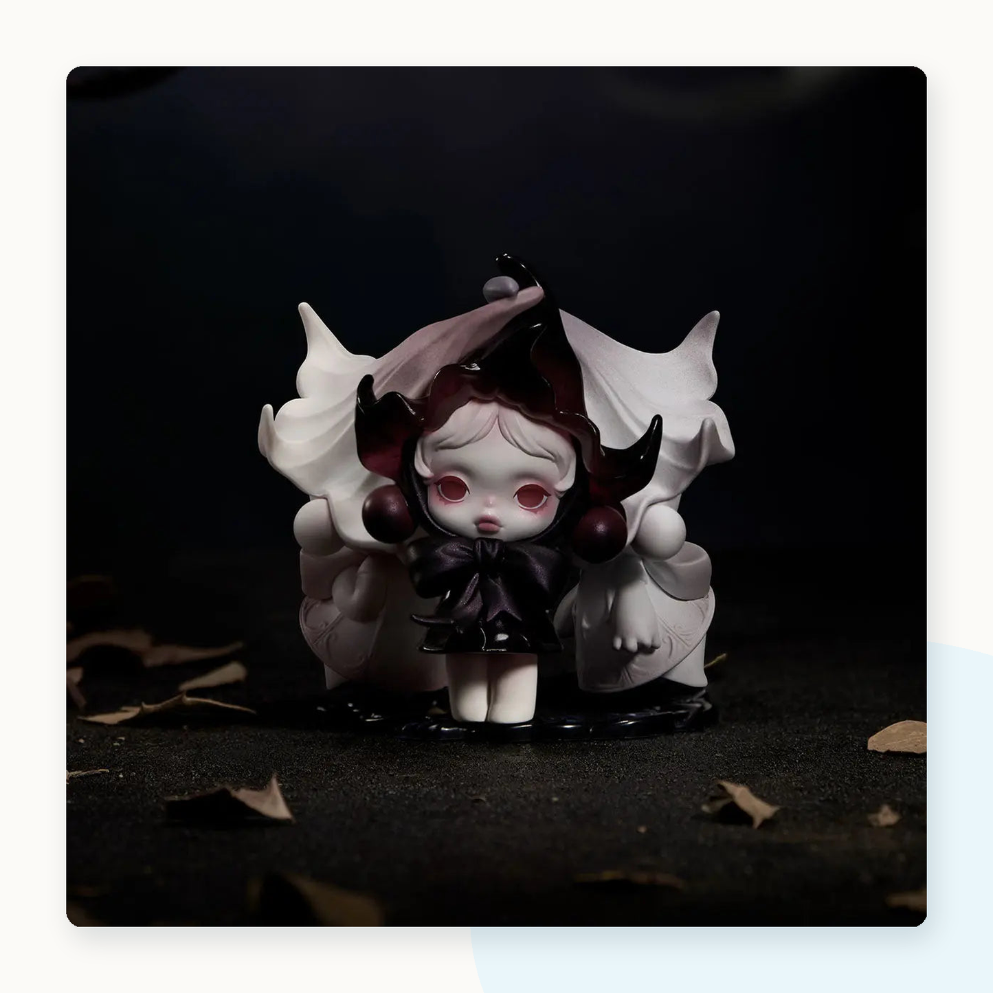POP MART POP MART SKULLPANDA Petals in Four Acts Series Figures Blindbox - detail