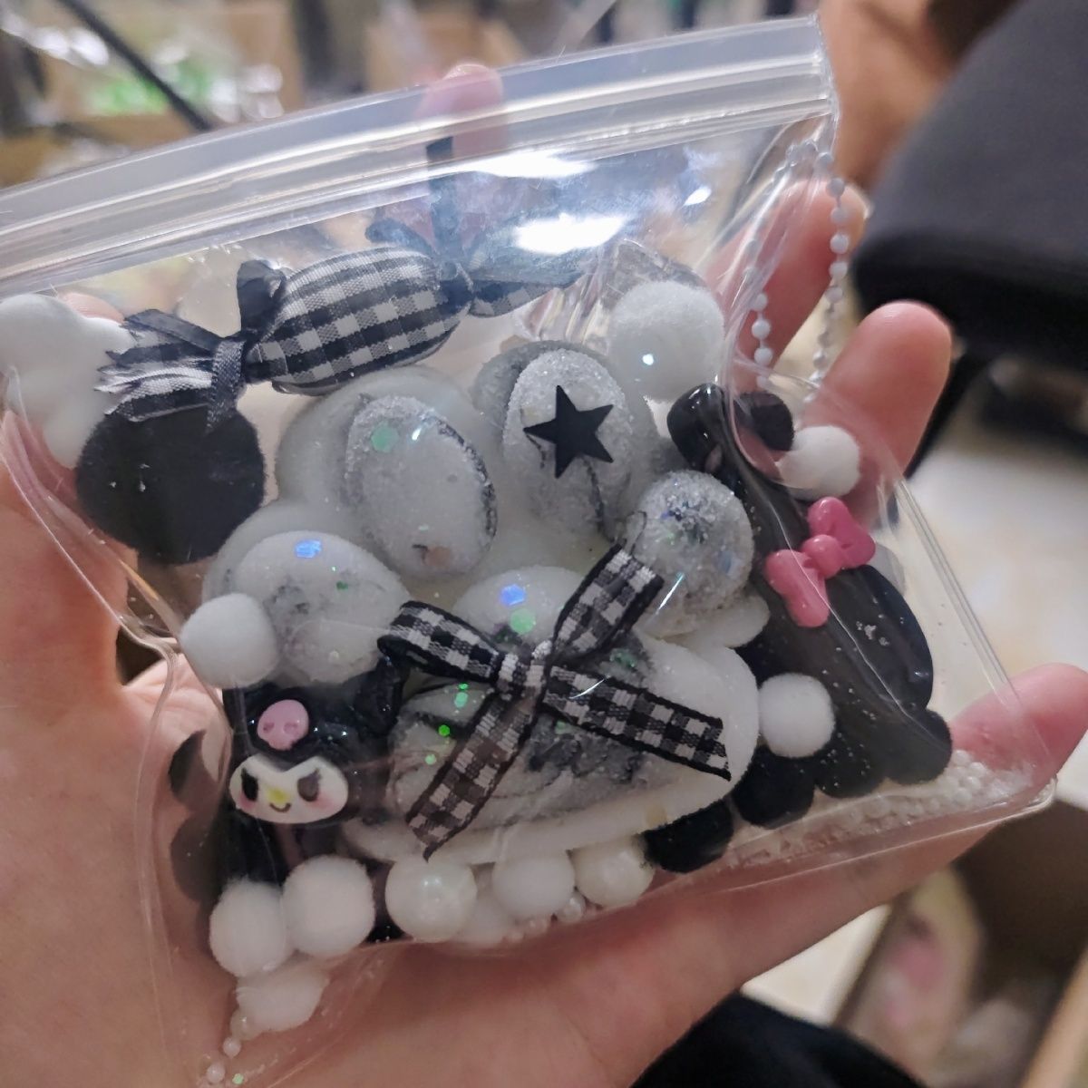 Handmade Silicone Cat's Paw Stress Relief Squishy Toy - Grey – product image 3