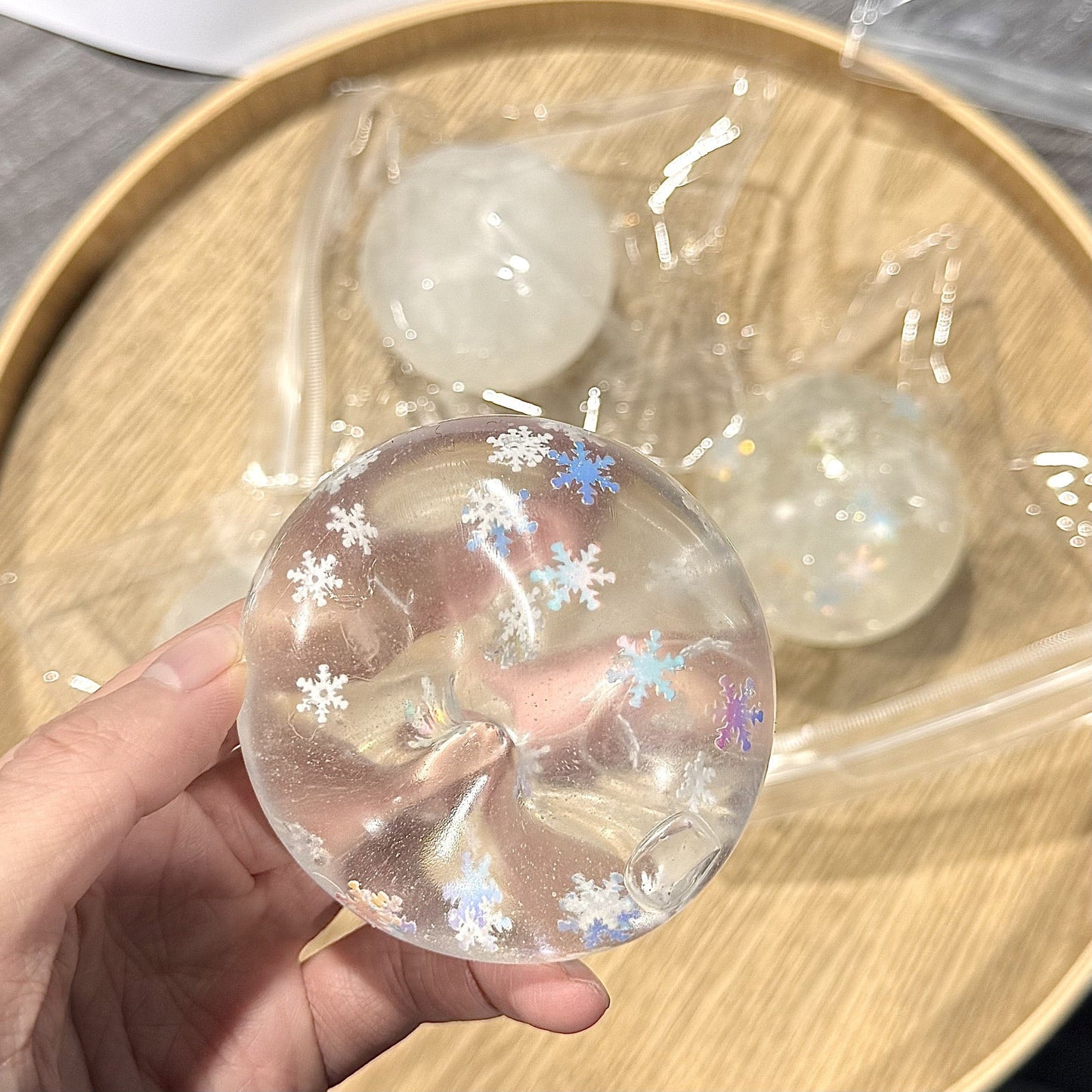 Snowflake Stress Ball Jelly Ball Squishy Stress Relief Decompression Toy – product image 2