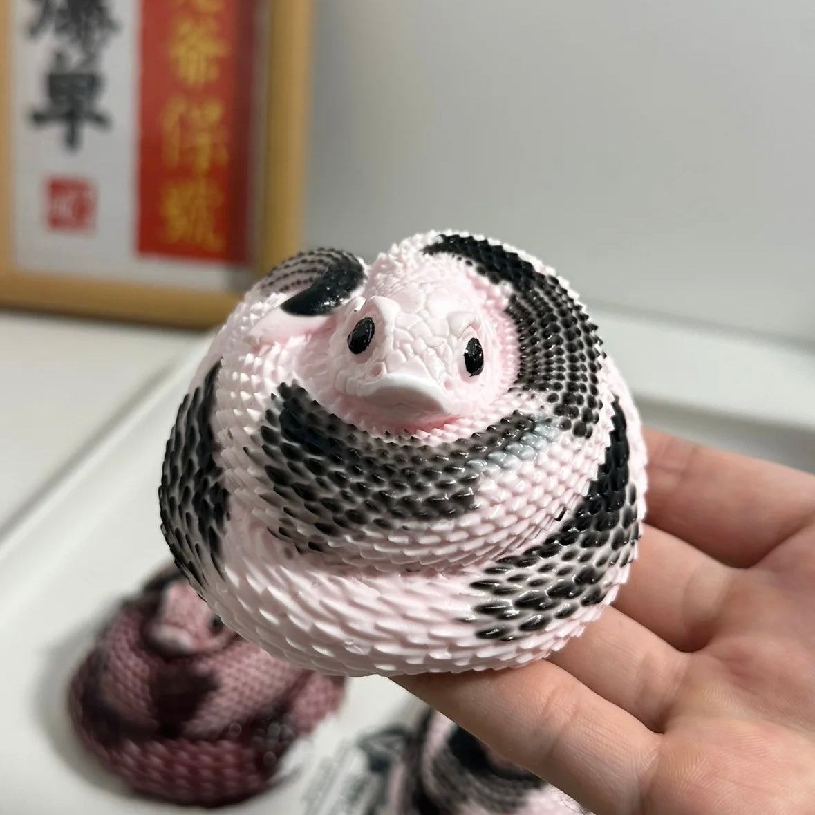 Handmade Circling Snake Taba Squishy Toy – product image 13