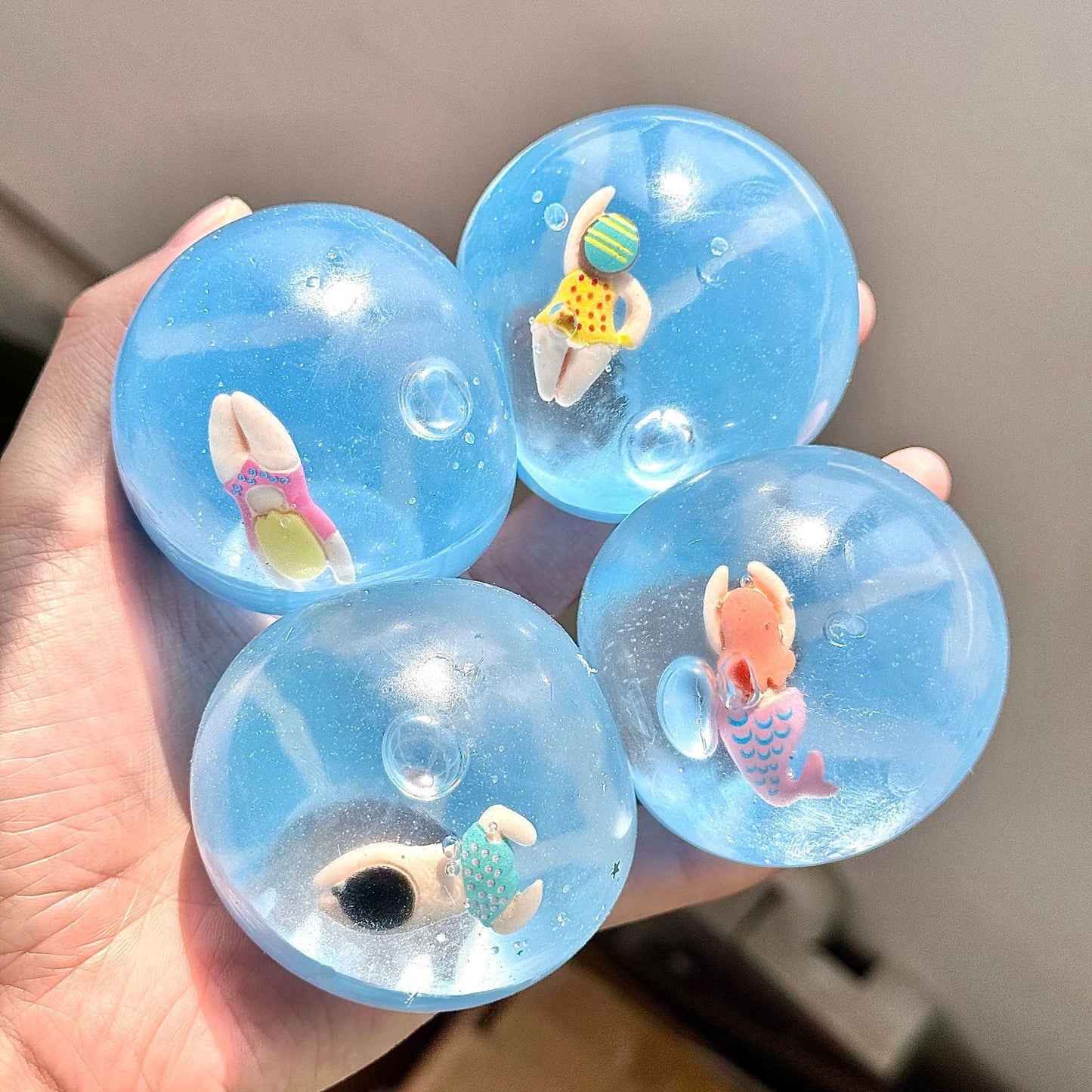 Swimming Stress Ball Jelly Ball Squishy Stress Relief Decompression Toy – product image 2