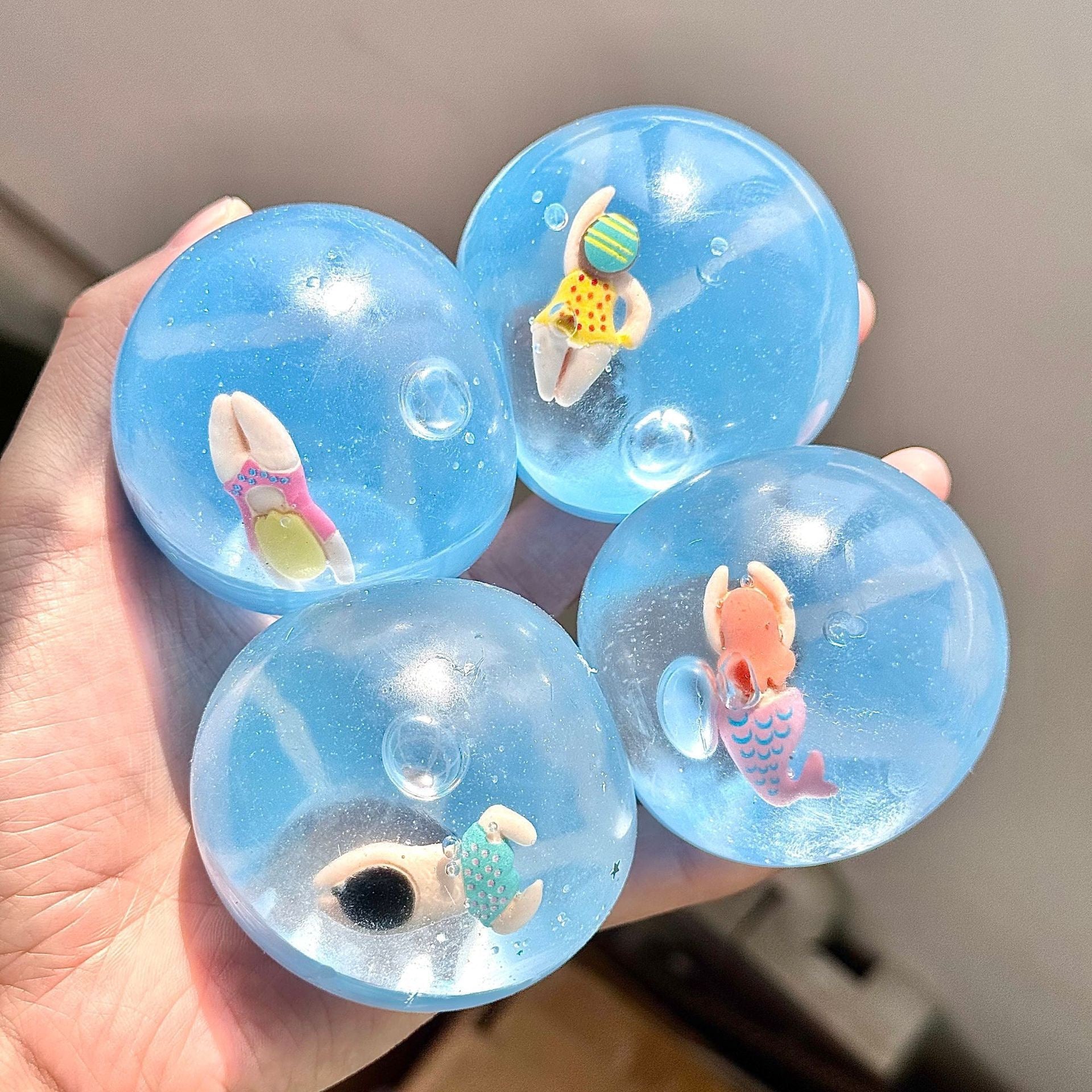 Swimming Stress Ball Jelly Ball Squishy Stress Relief Decompression Toy – product image 2