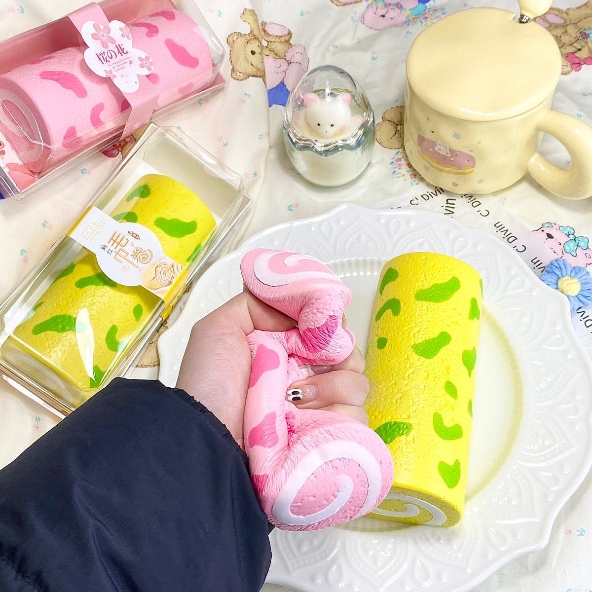 Swiss Roll Cake Slow-Rising Squishy – Lemon Yellow or Strawberry Pink Roulade with Spiral End and Contrasting Patch Pattern
