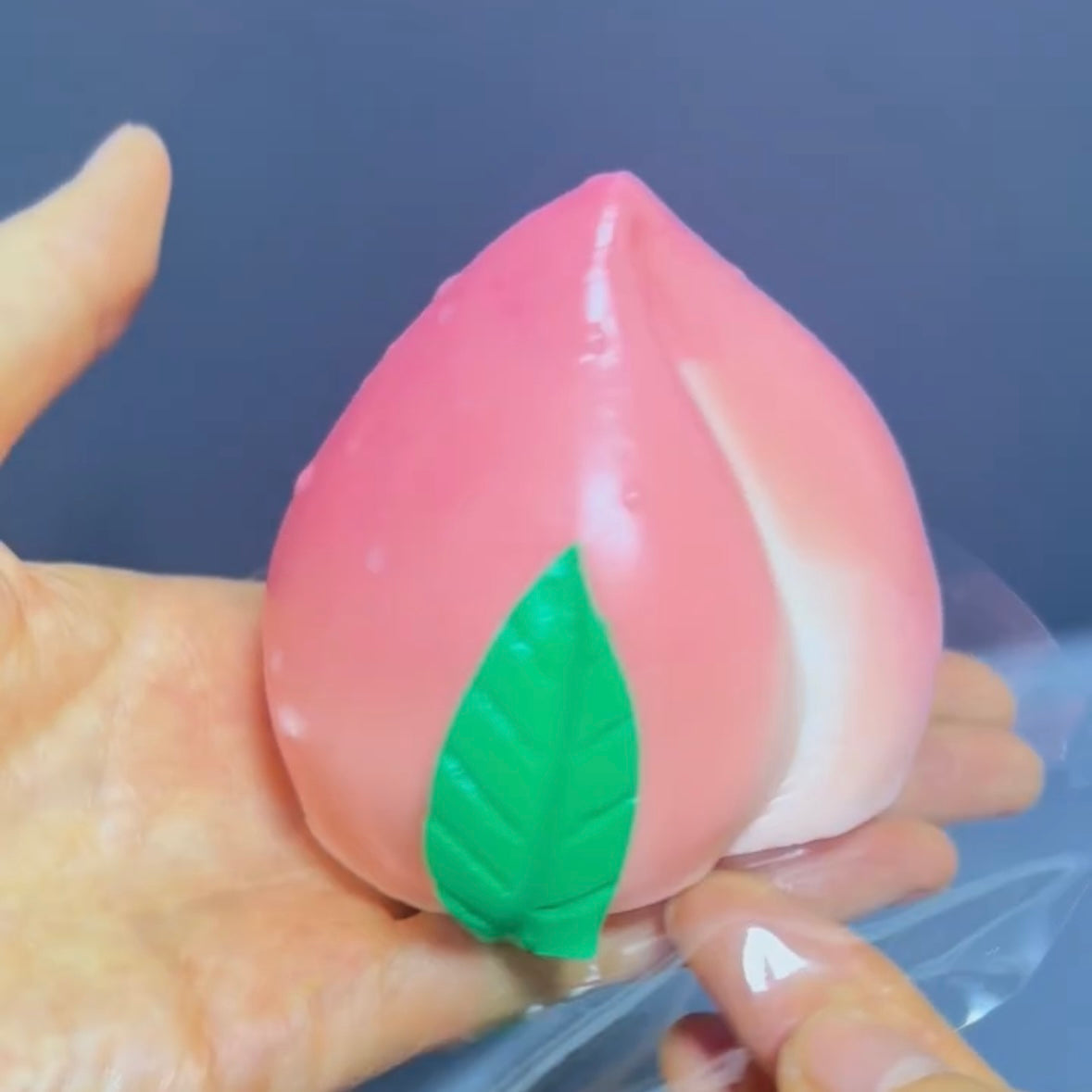 160g Handmade Silicone Peach Stress Relief Taba Squishy Toy – product image 3