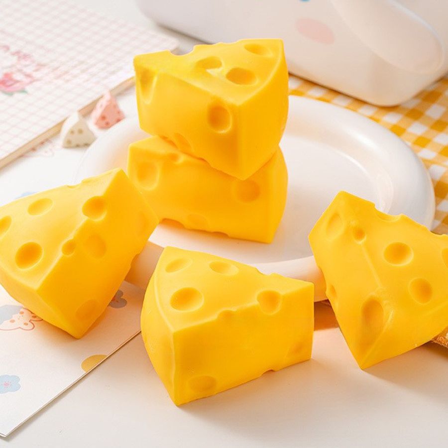 Cheese Wedge Fast Rebound Squishy – product image 4