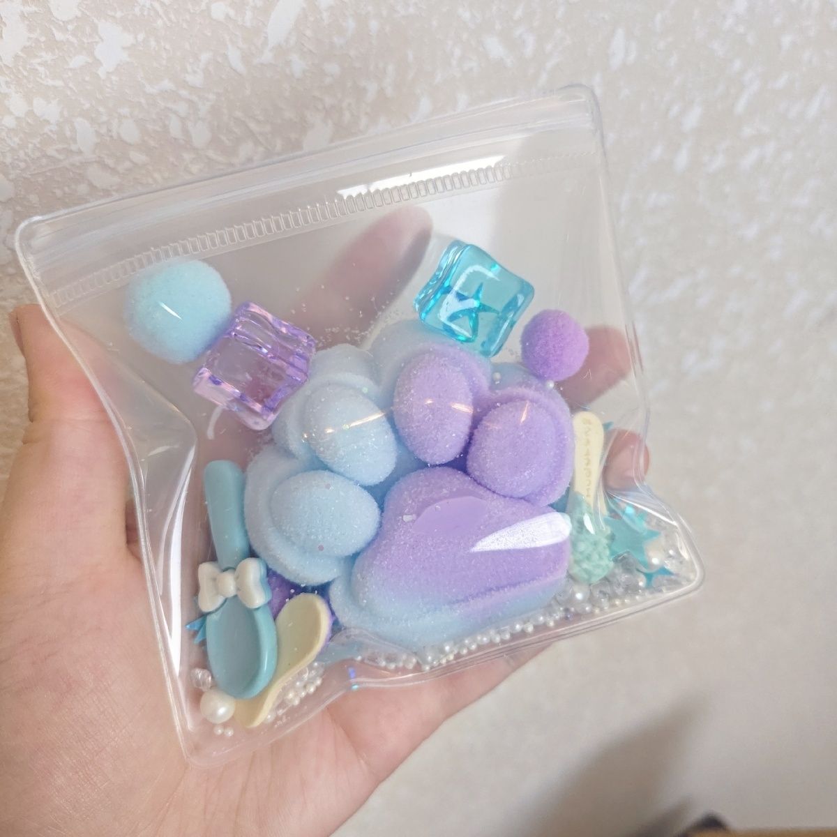 Handmade Silicone Cat's Paw Stress Relief Squishy Toy - Blue & Purple – product image 2