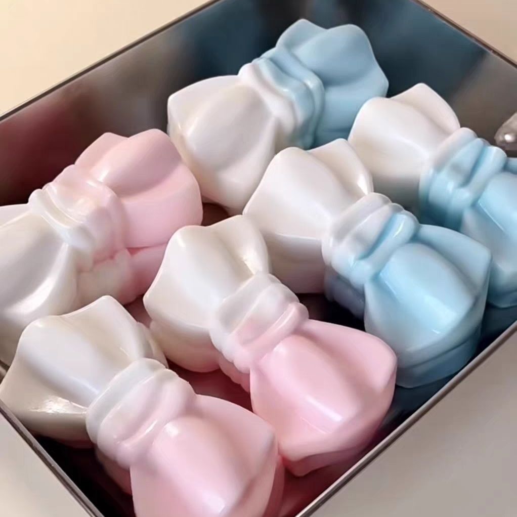 Handmade Bowknot Taba Squishy Toy – product image 3