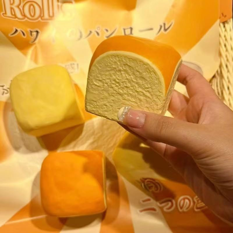 Slow Rising Squishy Hawaiian Bread Stress Relief Decompression Toy – product image 2