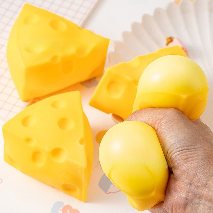 Cheese Wedge Fast Rebound Squishy – product image 3