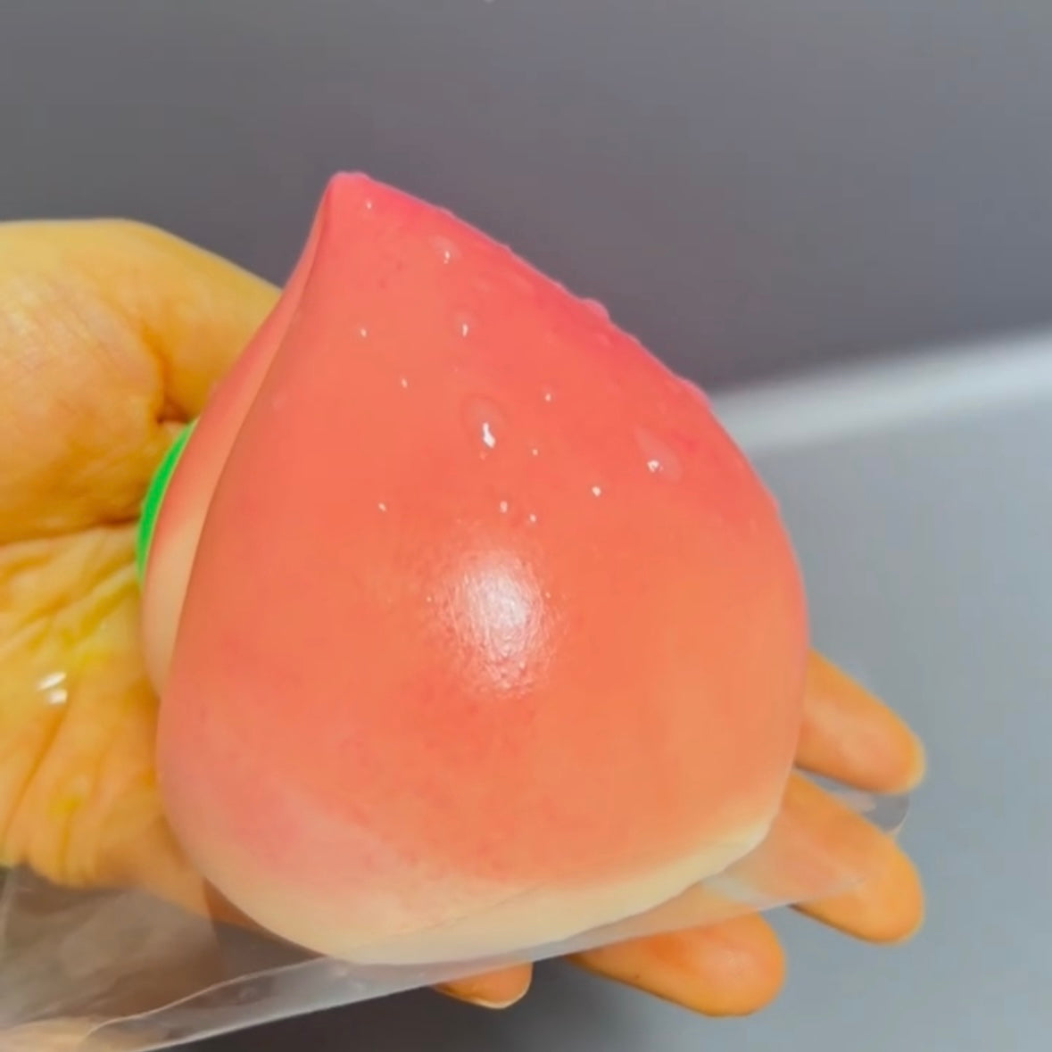 160g Handmade Silicone Peach Stress Relief Taba Squishy Toy – product image 2