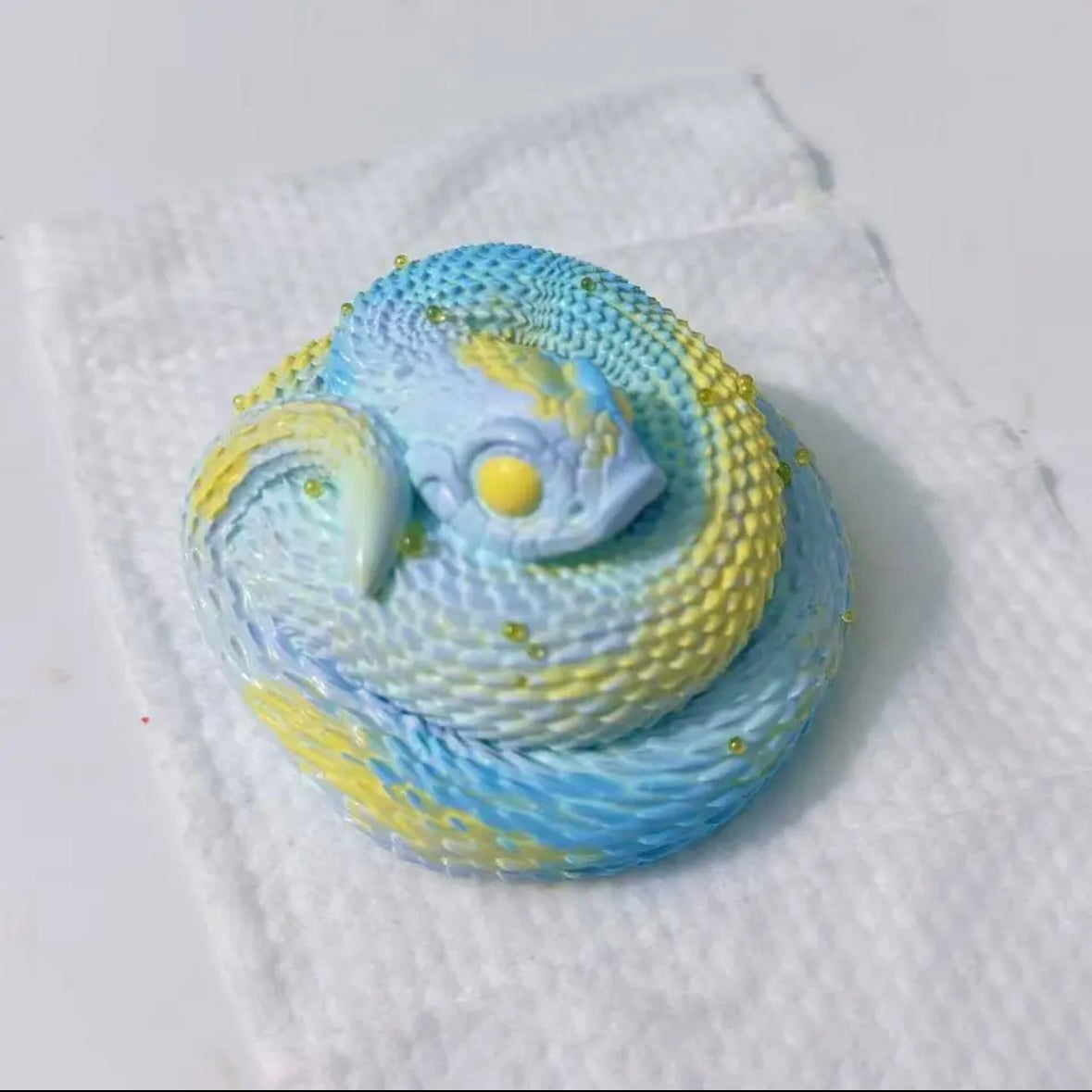 Handmade Circling Snake Taba Squishy Toy – product image 4