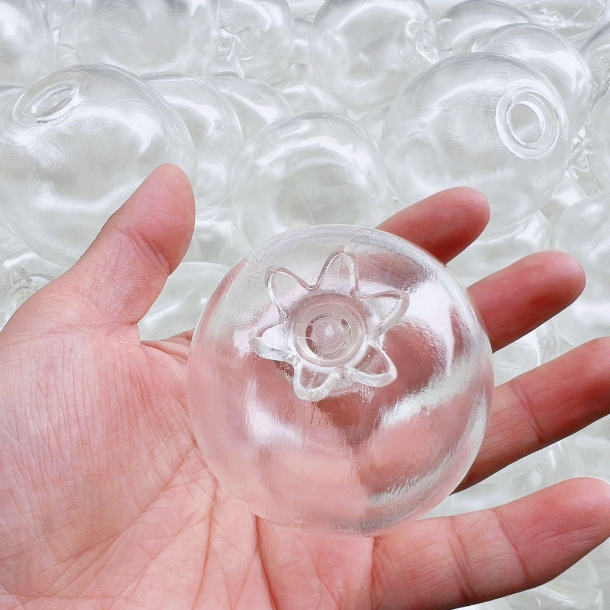 Garnet Stress Ball Skin 6cm – product image 3