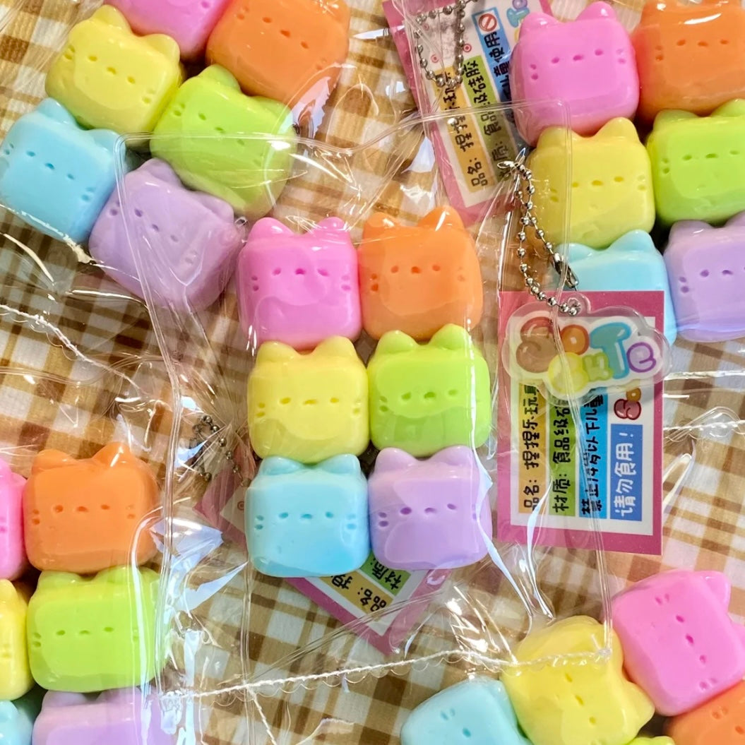 6pcs Handmade Marshmallow Taba Squishy Toy – product image 2