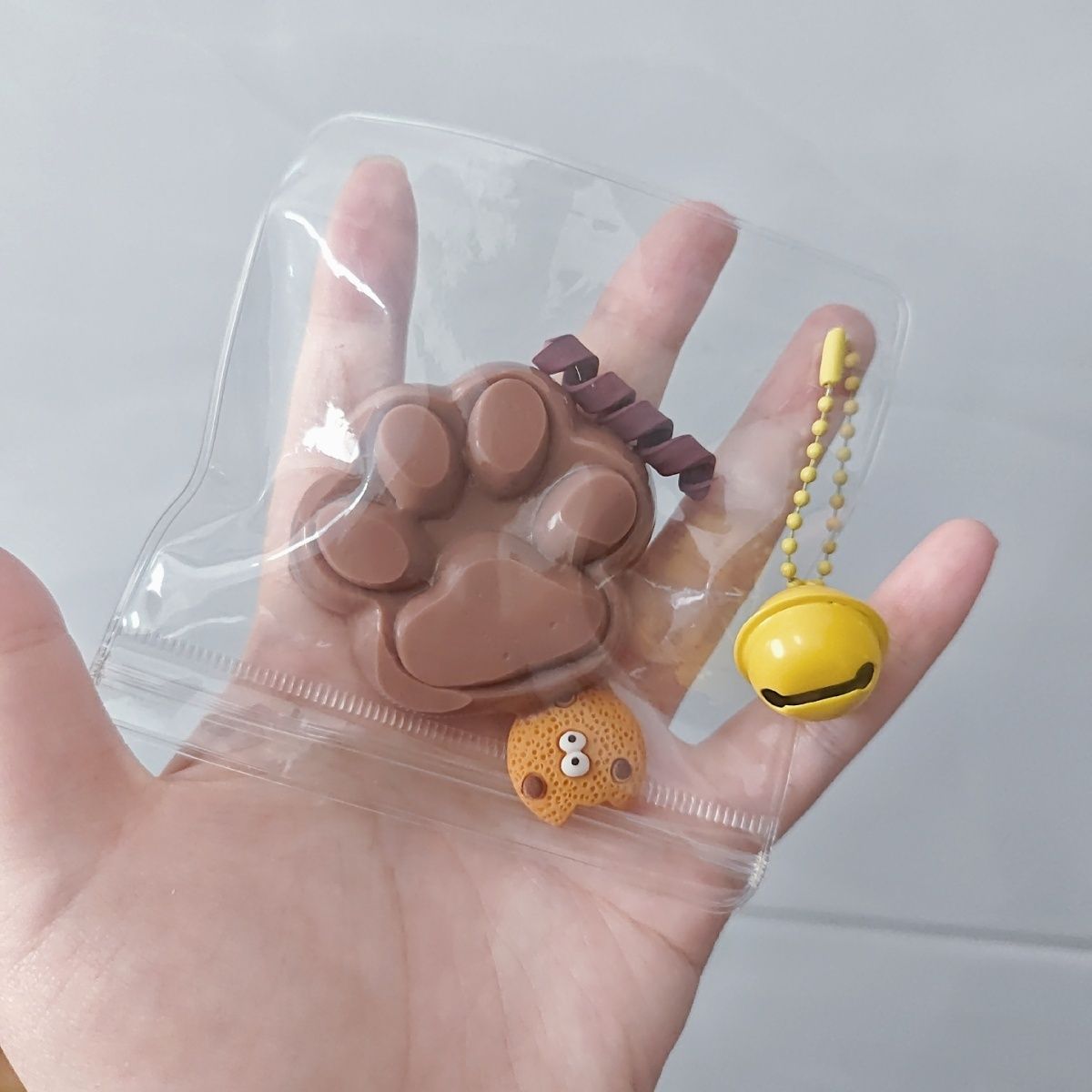 Handmade Chocolate Catpaws Taba Squishy Toy – product image 3