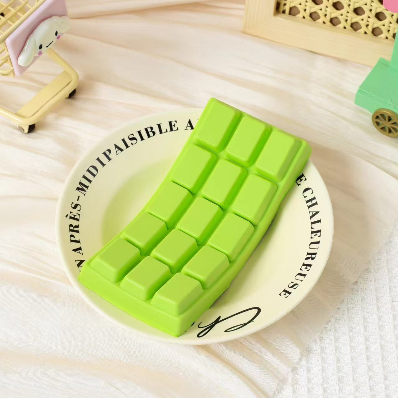 Slow Rising Squishy Chocolate Stress Relief Decompression Toy – product image 12