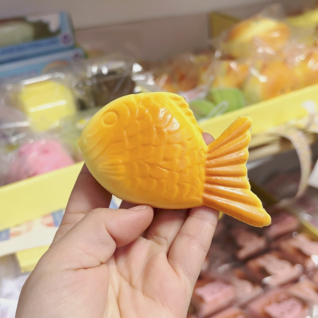 Slow Rising Squishy Taiyaki Stress Relief Decompression Toy – product image 2