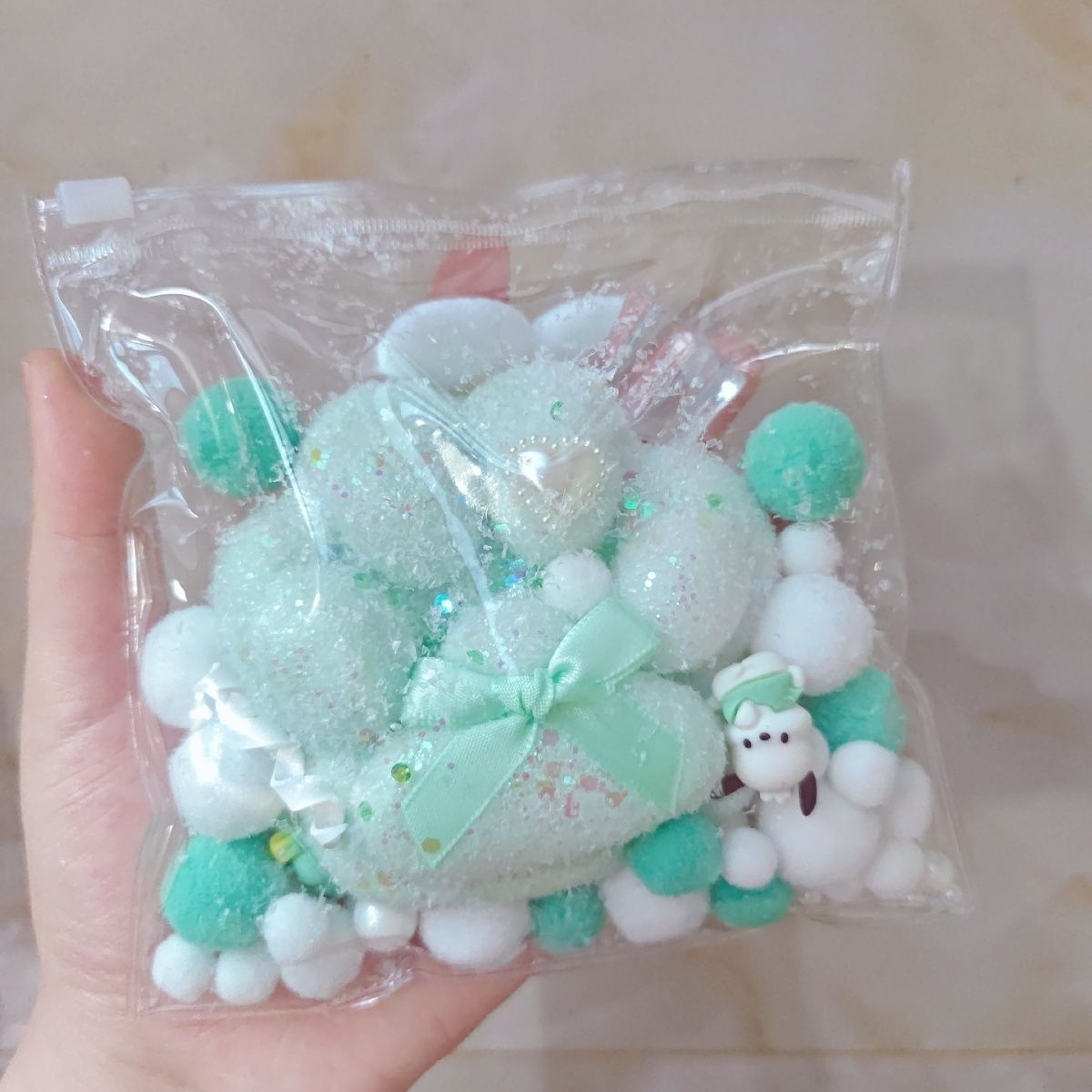 240g Handmade Silicone Cat's Paw Stress Relief Squishy Toy - Light Green – product image 2