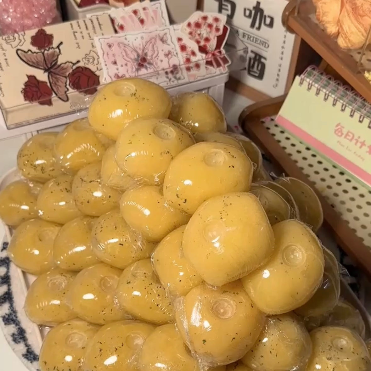 Crisp Potato Satisfying Sound Stress Ball Squishy Stress Relief Decompression Toy – product image 3