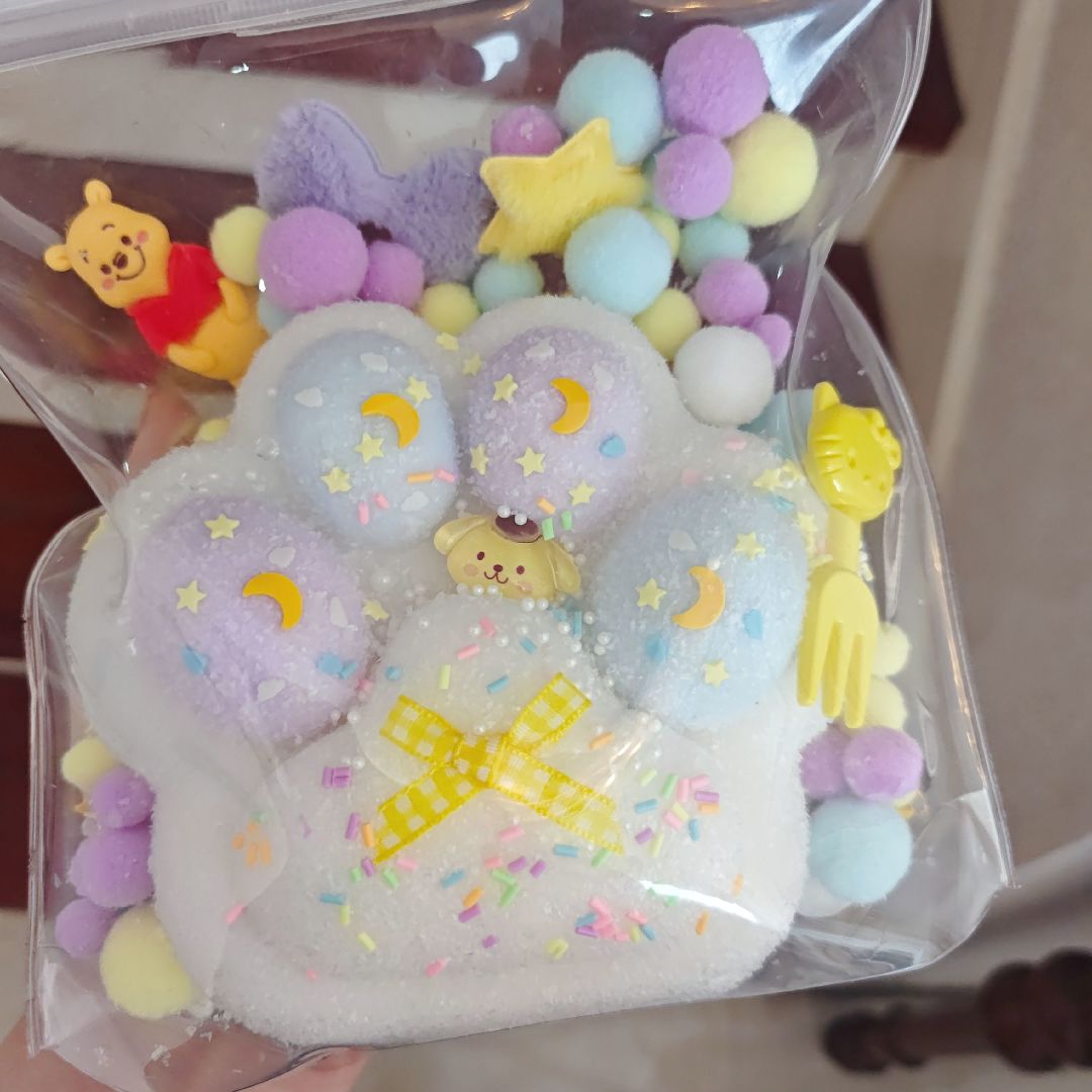 800g GIANT Squishy Paw Stress Relief Taba Squishy Toy – product image 15