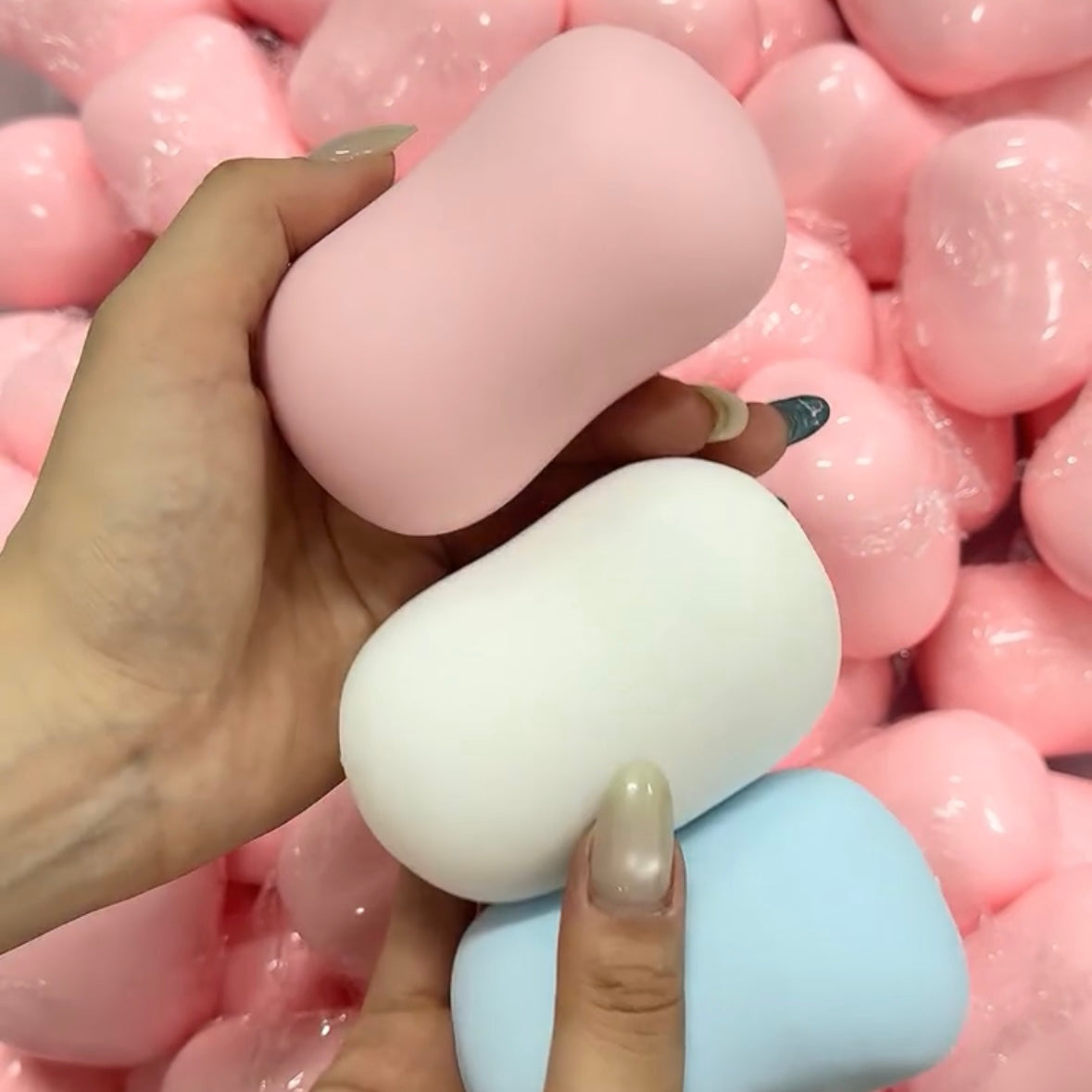Crunchy Bead & Clay Base Stress Ball Squishy Stress Relief Decompression Toy – product image 27