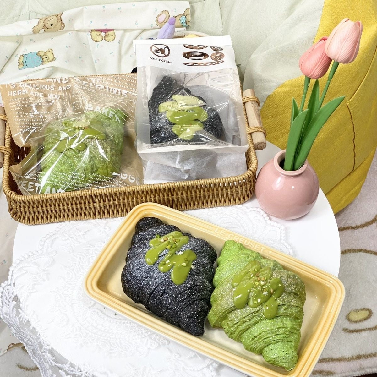 Croissant Slow-Rising Squishy – Matcha Green, Sesame Black, Strawberry Pink or Bread Brown Bakery-Inspired Squeeze Toy
