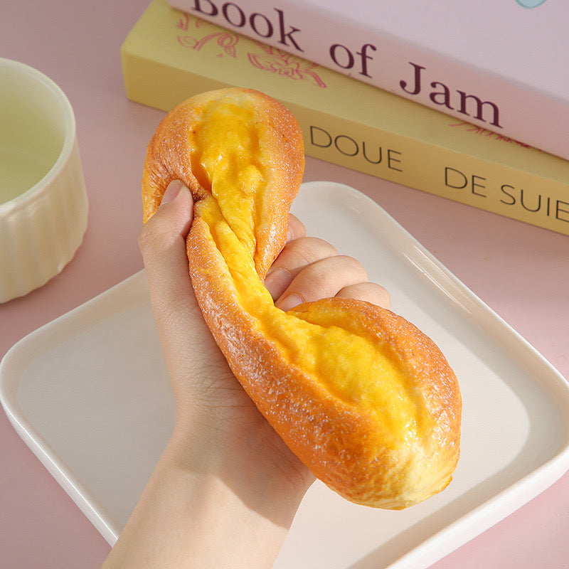Youtiao Slow-Rising Squishy – Golden Chinese Fried-Dough Bread Shape with Rounded Edges and Textured Center Channel
