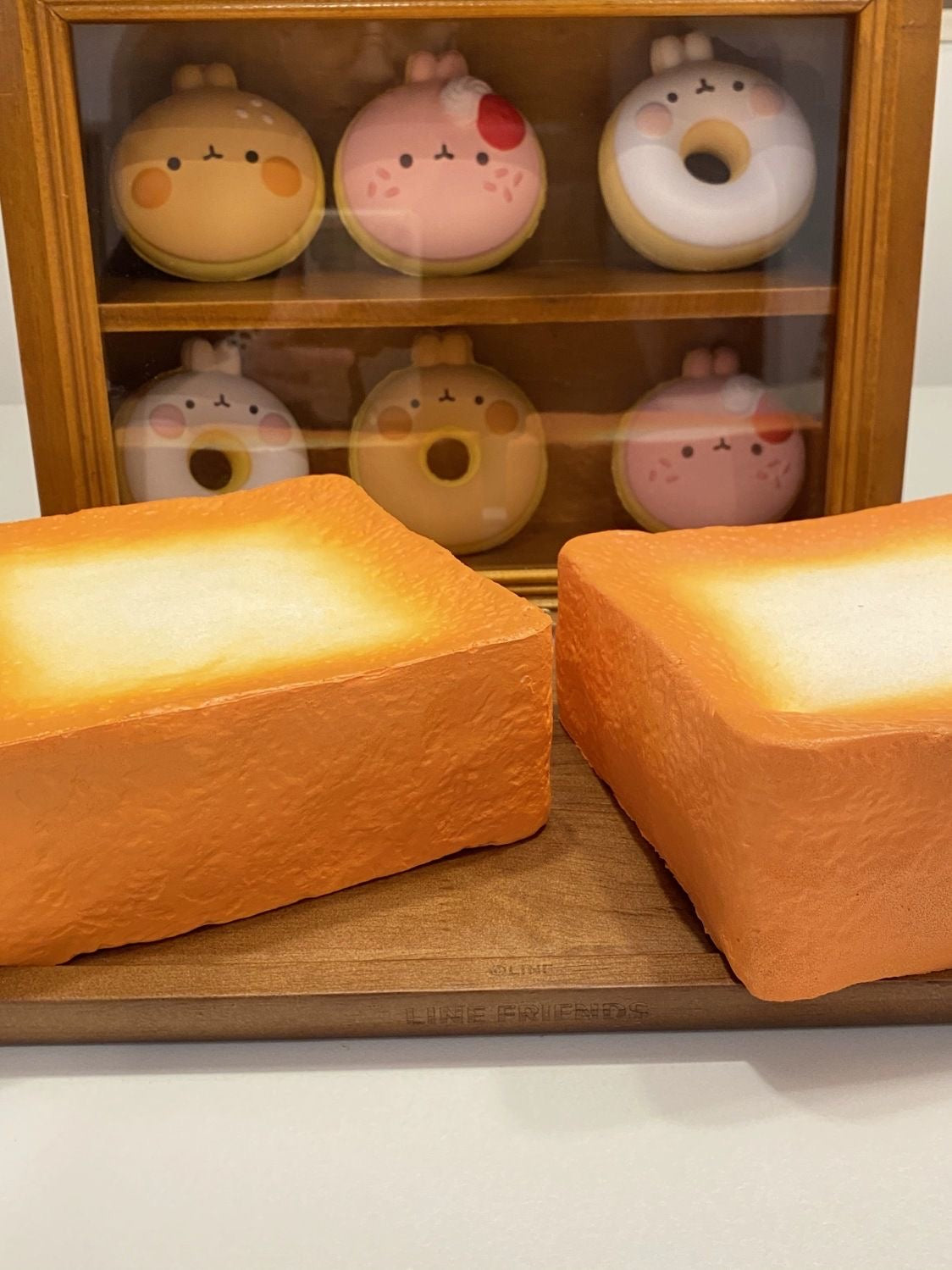Bread Brick Slow-Rising Squishy – Golden Toasted Bread Block Squeeze Toy with Cream Center & Textured Sides