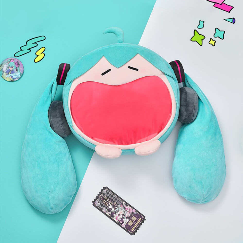 Hatsune Miku Plush Ita Backpack — image 1