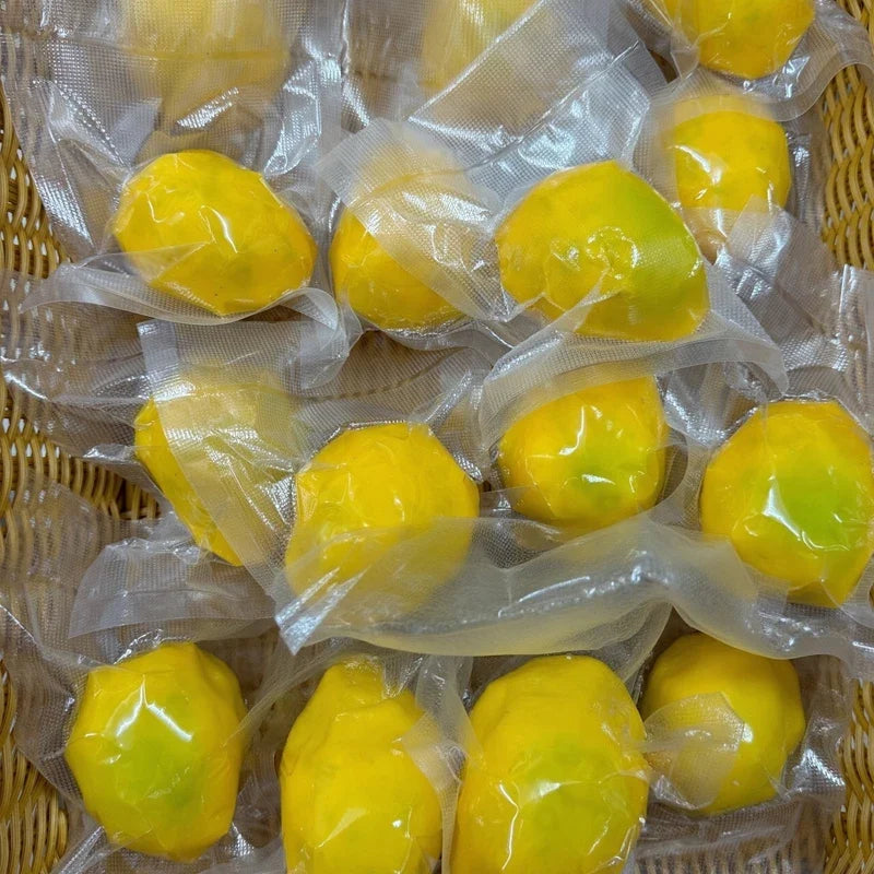 Mango & Lemon Colour Changing Crunchy Squishy – product image 5