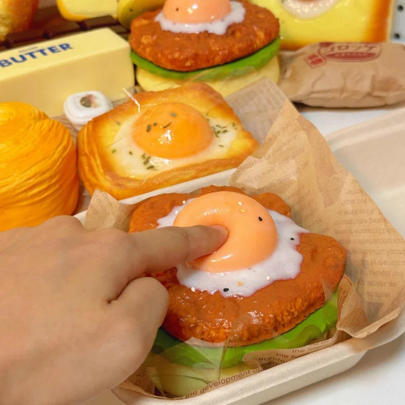 Jumbo Burger Fast Rebound Squishy – product image 5