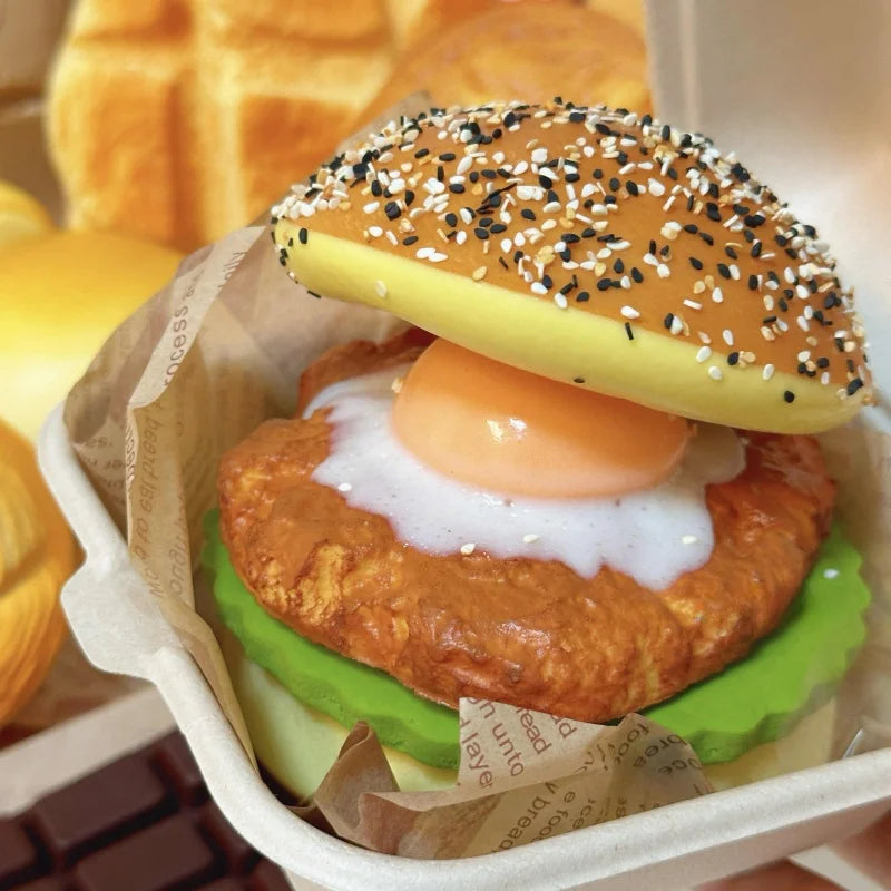 Jumbo Burger Fast Rebound Squishy – product image 4