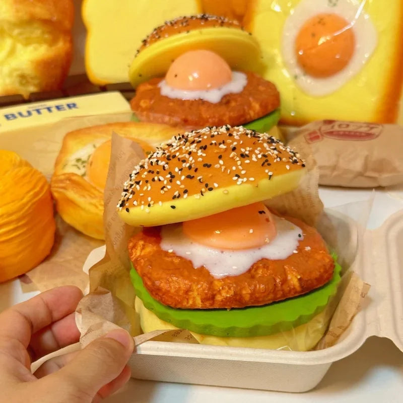 Jumbo Burger Fast Rebound Squishy – product image 3