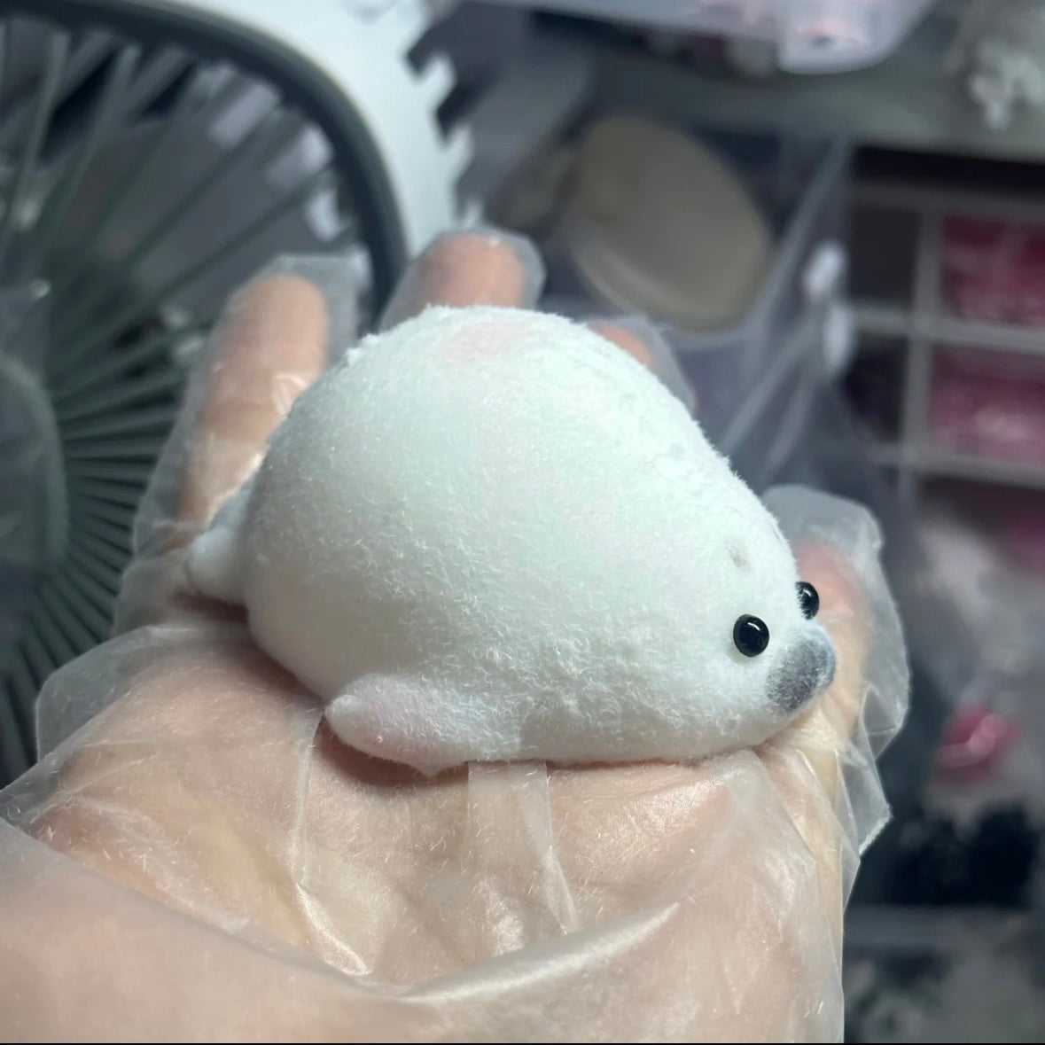 Small Baby Seal Taba Squishy Toy – product image 4