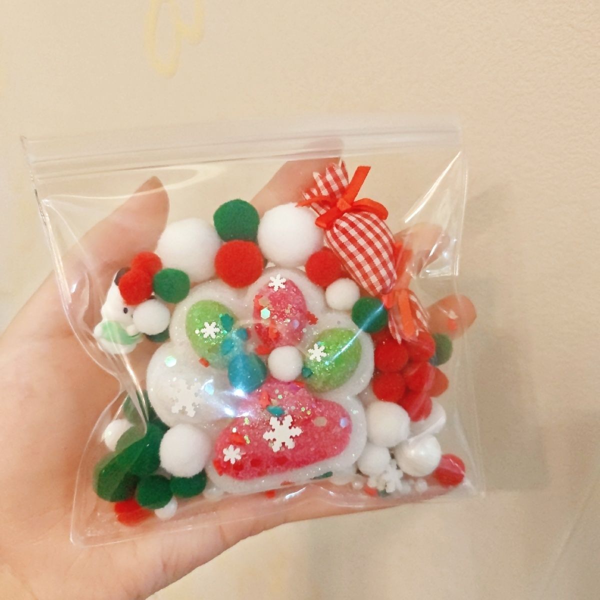 Handmade Silicone Christmas Cat's Paw Taba Squishy Toy – product image 4
