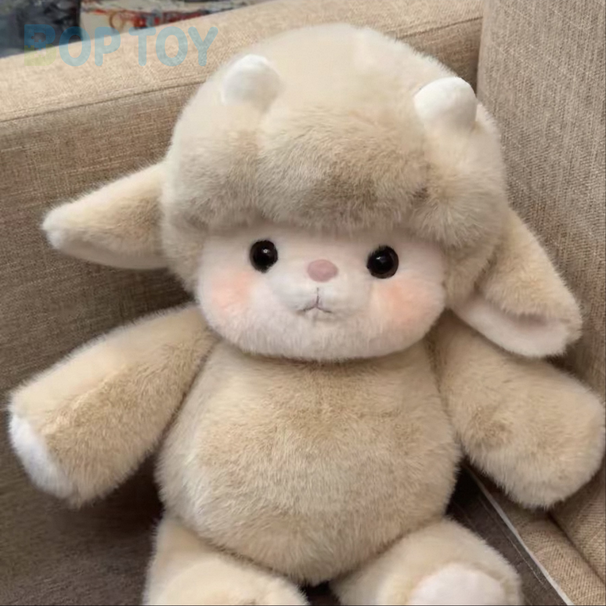 Mire Beige Lamb plush, actual product photograph