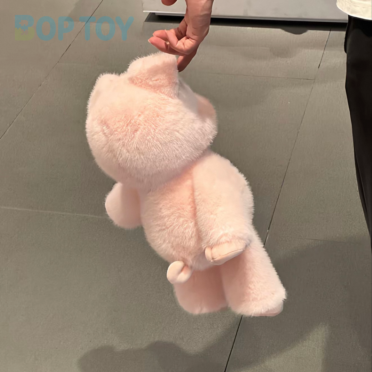Original reference photograph: huhu back; clothing and photo props sold separately or not included