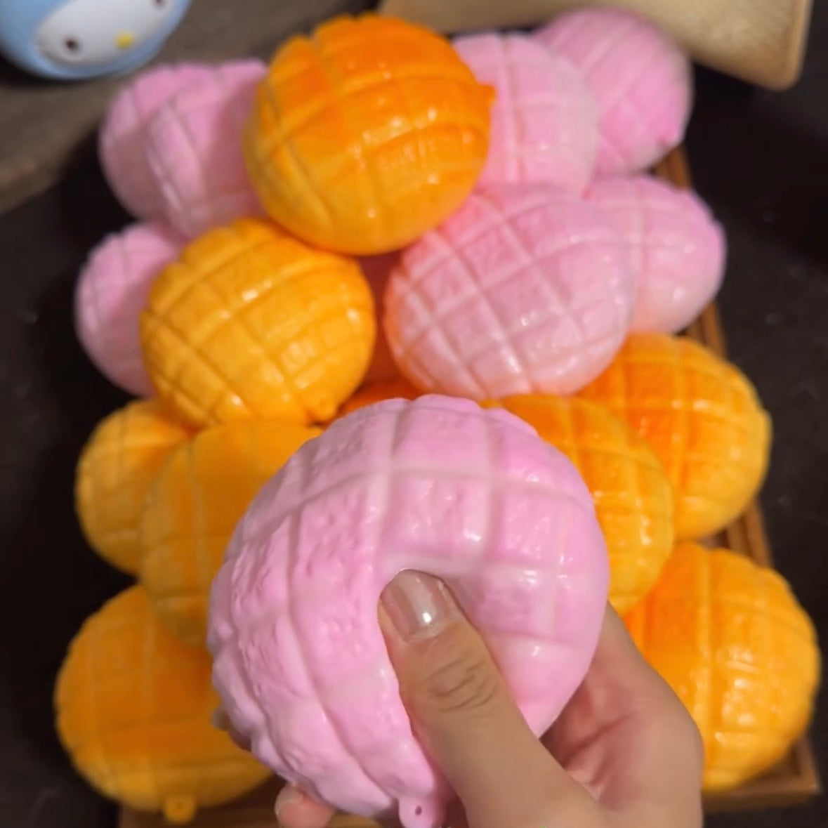 Crunchy Bead & Clay Base Stress Ball Squishy Stress Relief Decompression Toy – product image 29
