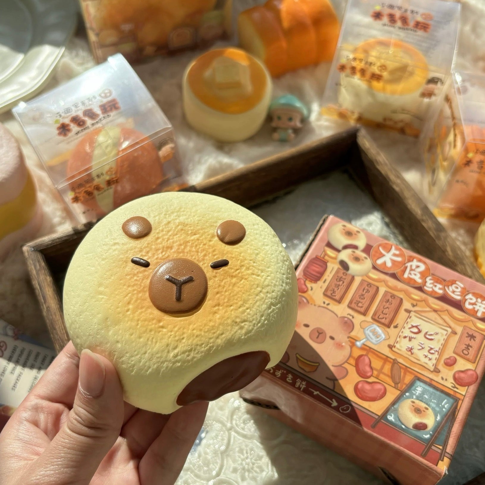 Slow Rising Squishy Capybara Stress Relief Decompression Toy – product image 2