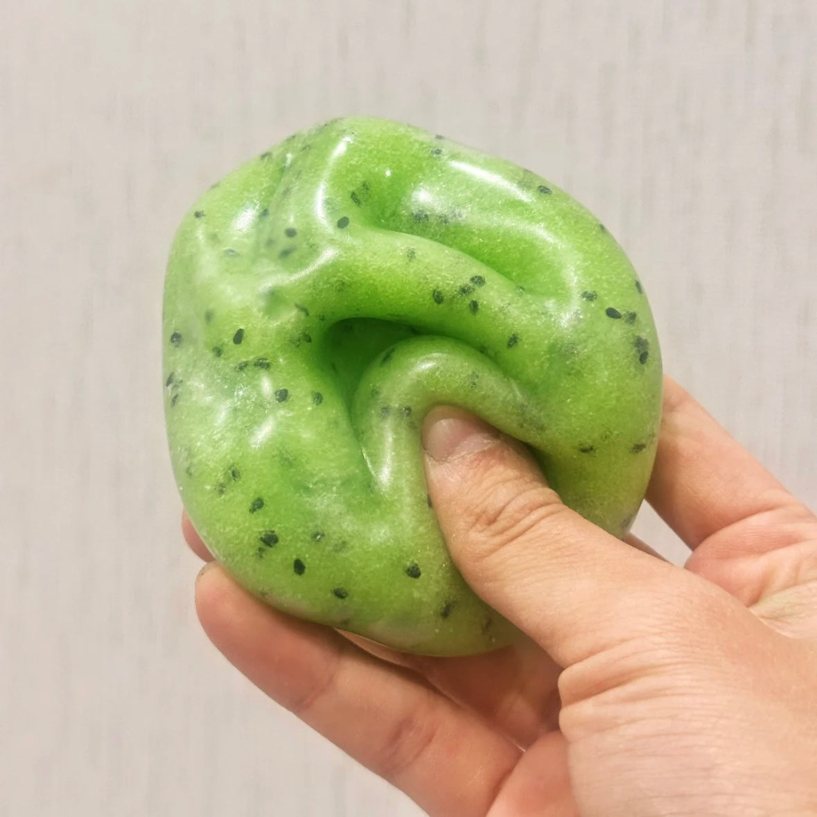 Crisp Satisfying Sound Stress Ball Collection Relief Decompression Toy – product image 32