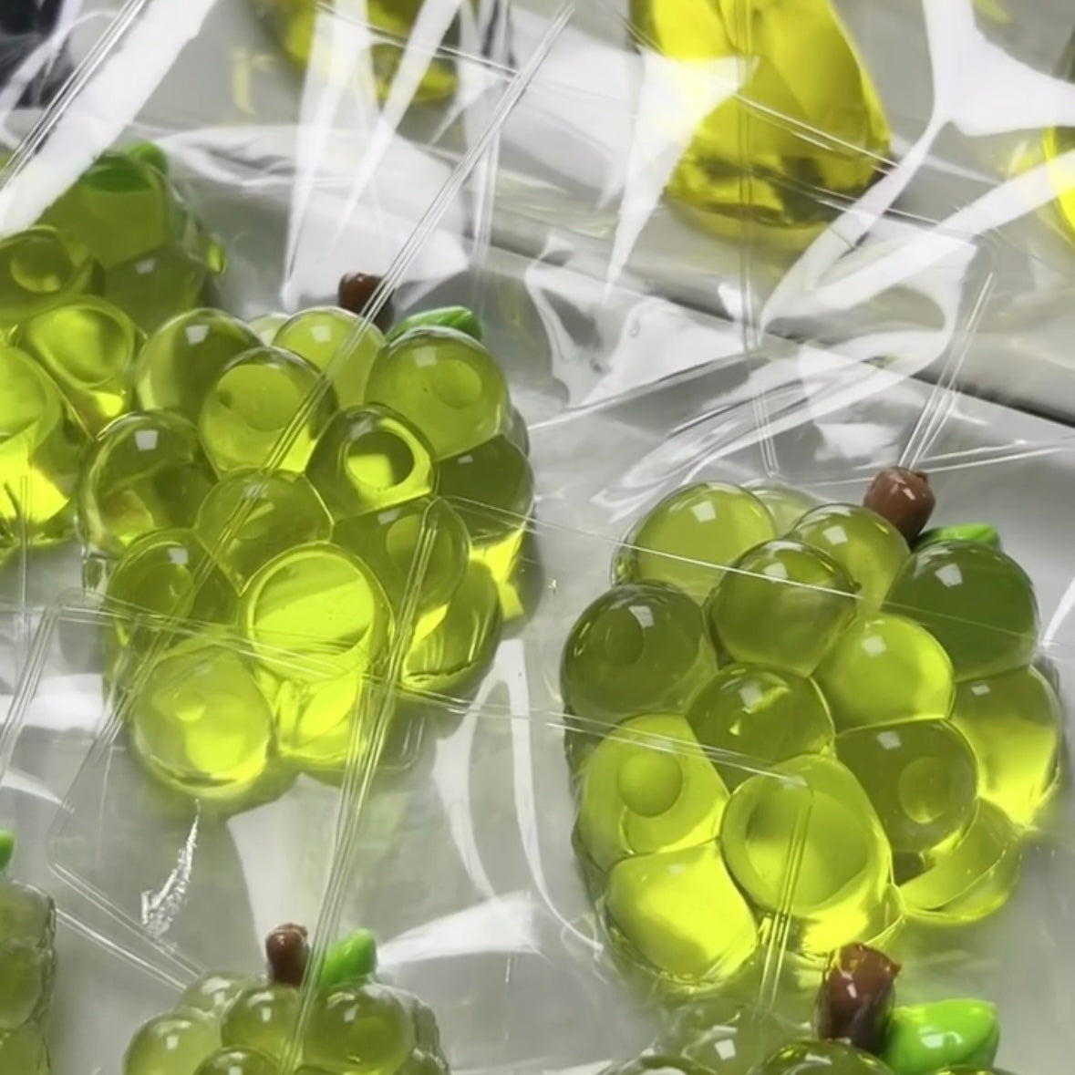 Transparent Green Grape & Banana Taba Squishy Toy – product image 12
