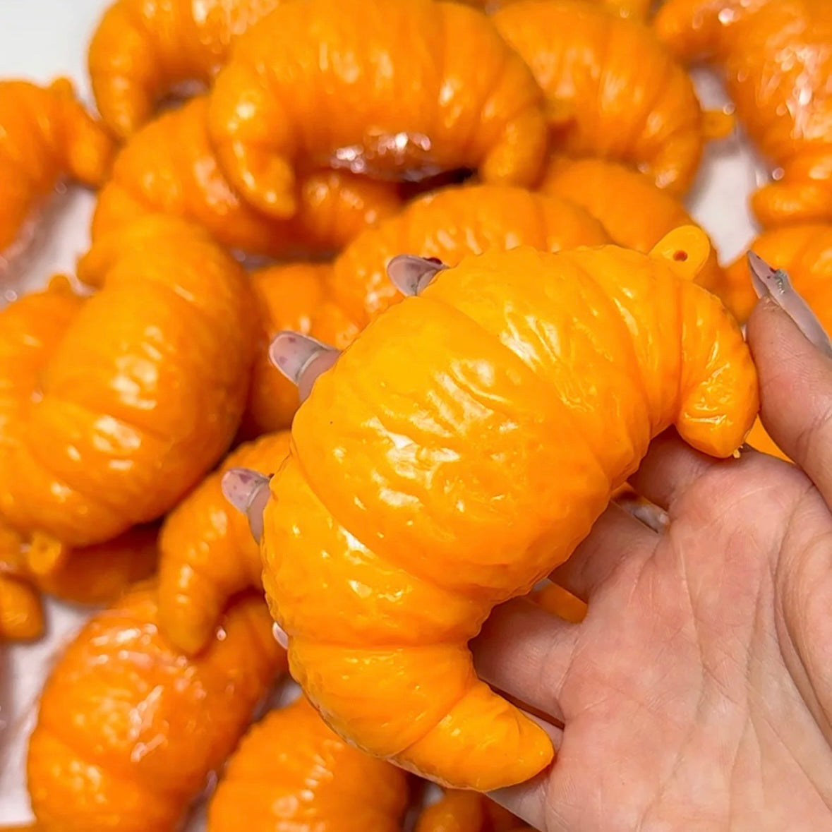 Crunchy Bead & Clay Base Stress Ball Squishy Stress Relief Decompression Toy – product image 18