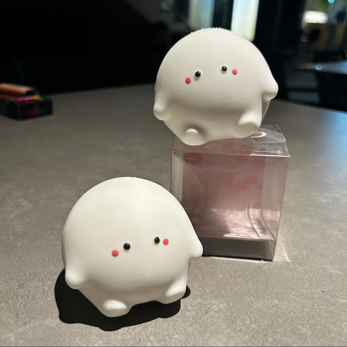 Slow Rising Squishy White Pet Stress Relief Decompression Toy – product image 3