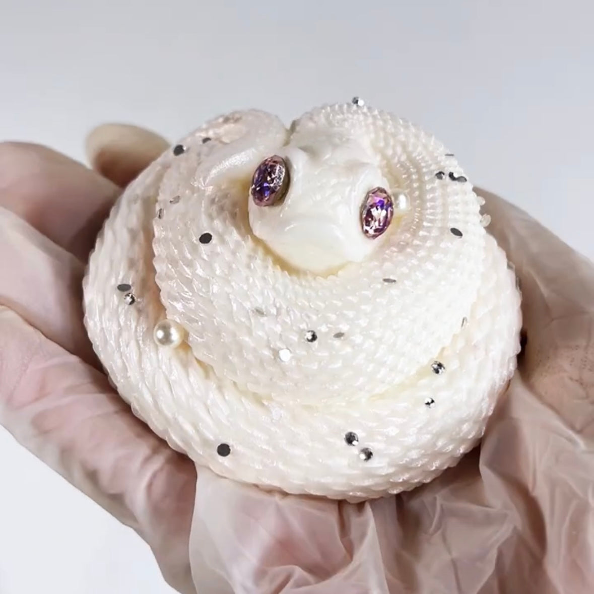 Handmade Circling Snake Taba Squishy Toy – product image 19