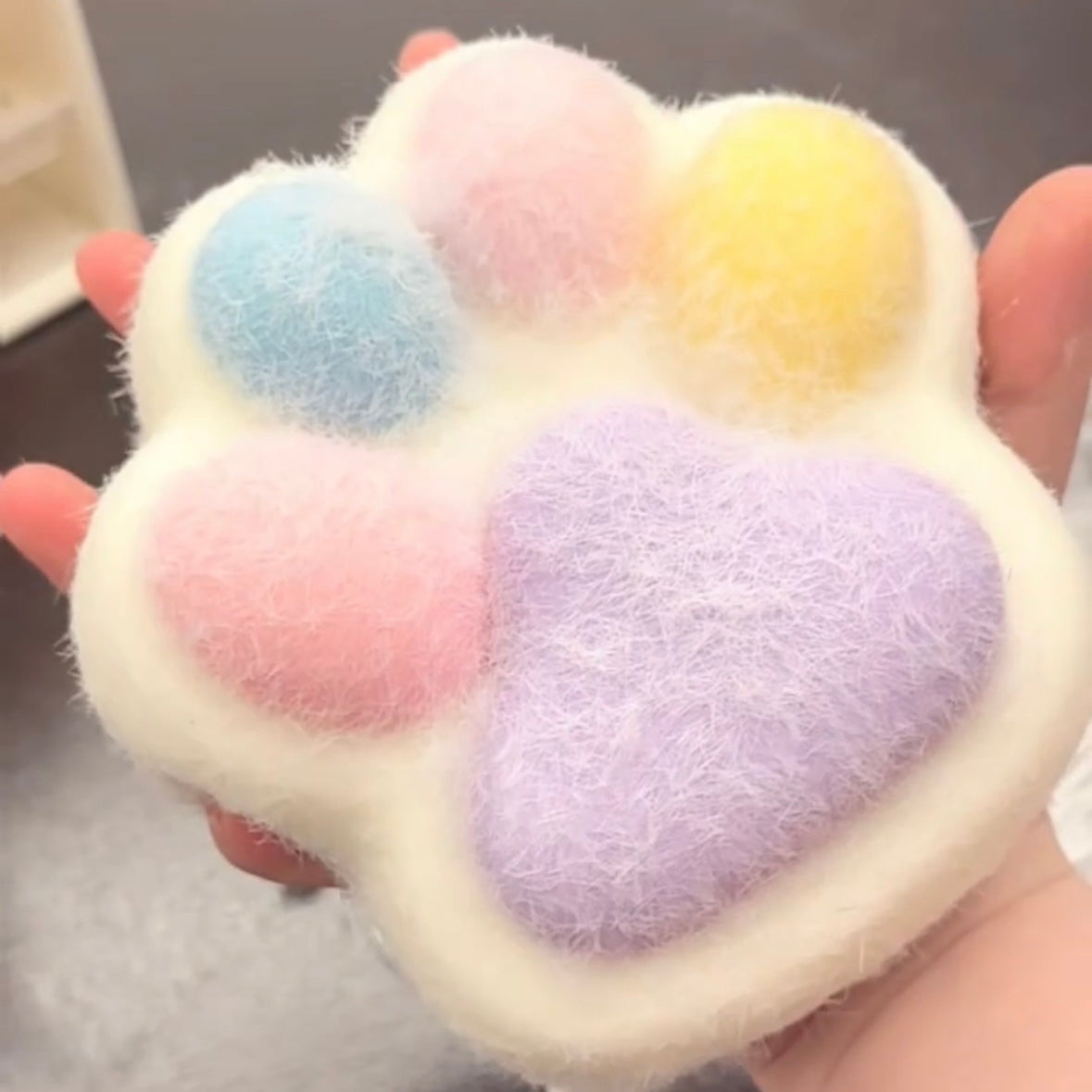 800g GIANT Squishy Paw Stress Relief Taba Squishy Toy – product image 30