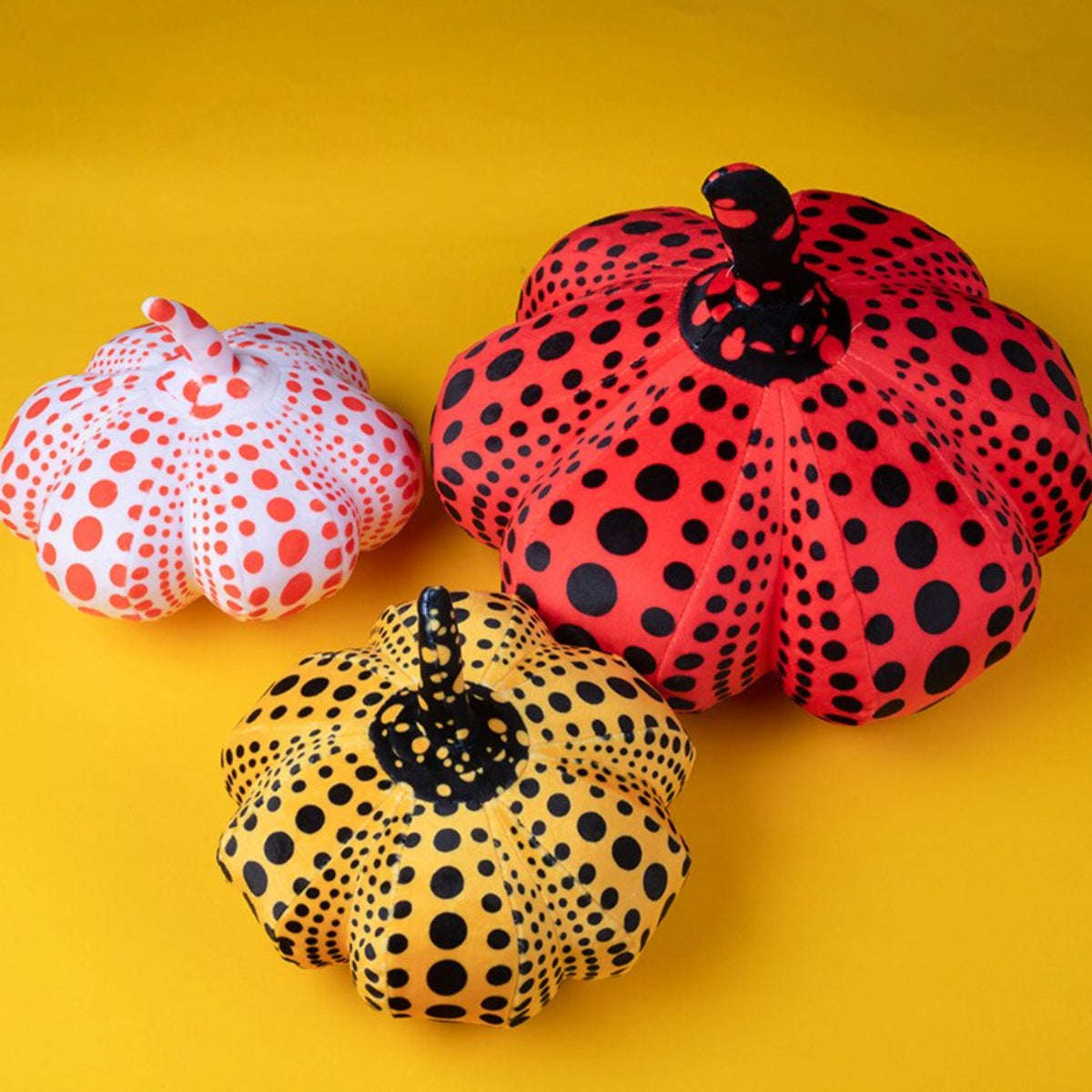 Yayoi Kusama Halloween Pumpkin Plushies — image 6